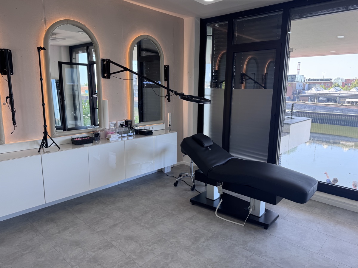 Augenbrauen-Ergebnis aus der Finest Faces Academy Bremen